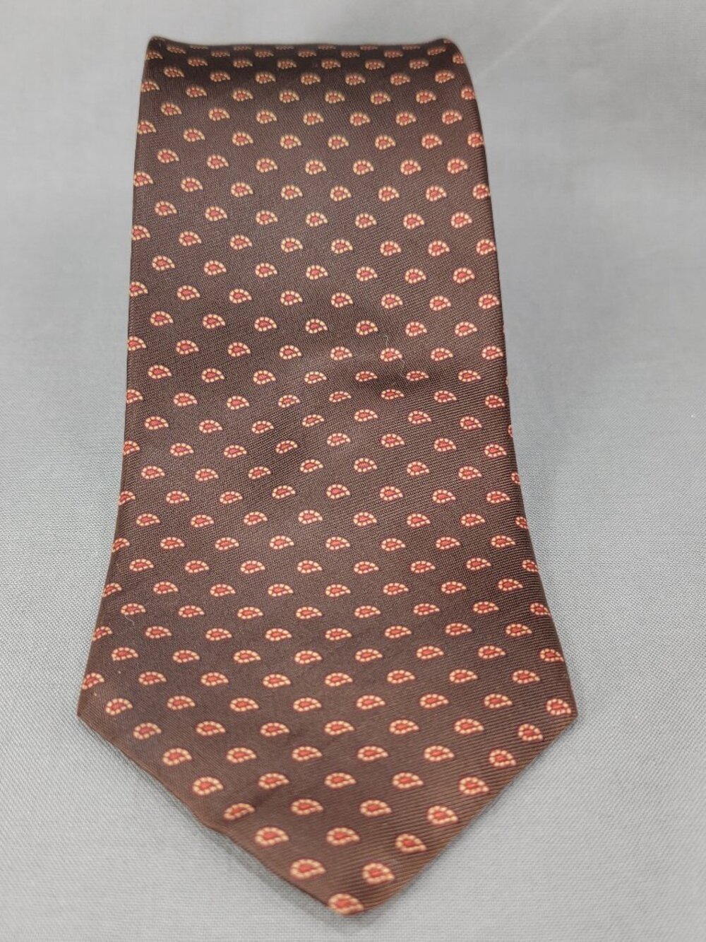 Vtg John Blair Menswear Necktie Tie Brown Tan Red Paisley Medallion Geometric